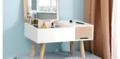 Kinh Nghiệm Chọn Bàn Trang Điểm Ngồi Bệt Phù Hợp Cho Phòng Ngủ